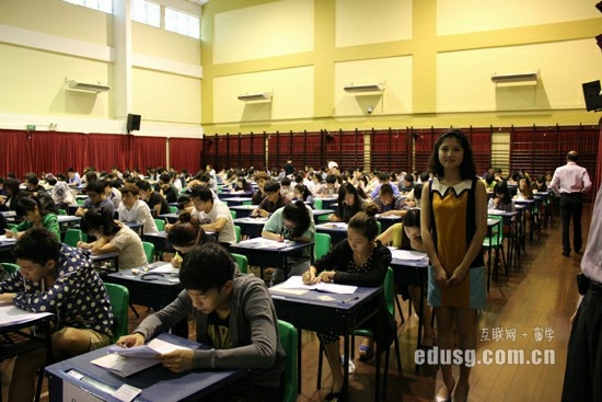 �¼���kaplanѧУ��ô��