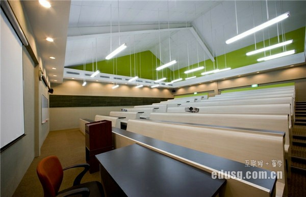 �¼���kaplanѧУ��ô��