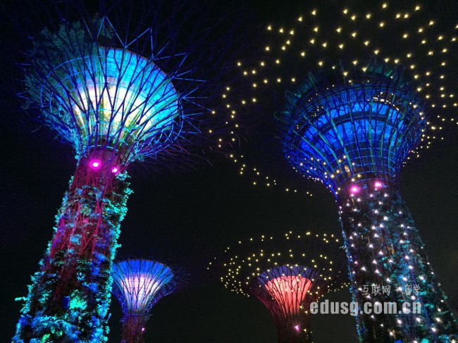 �¼��¹�����չѧԺ���Կγ̿�ѧʱ��