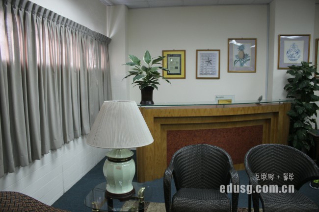 �¼�����Դ����ѧԺ����