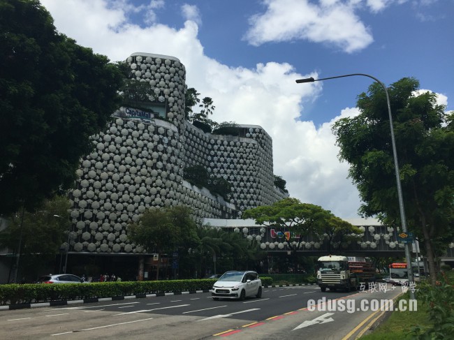 ��͢�Ƽ���ѧ�¼��·�Уרҵ��ô��