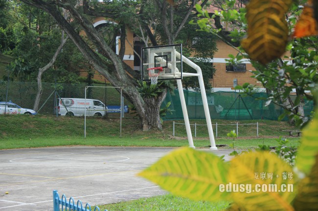 �¼����г�ѧԺ�������