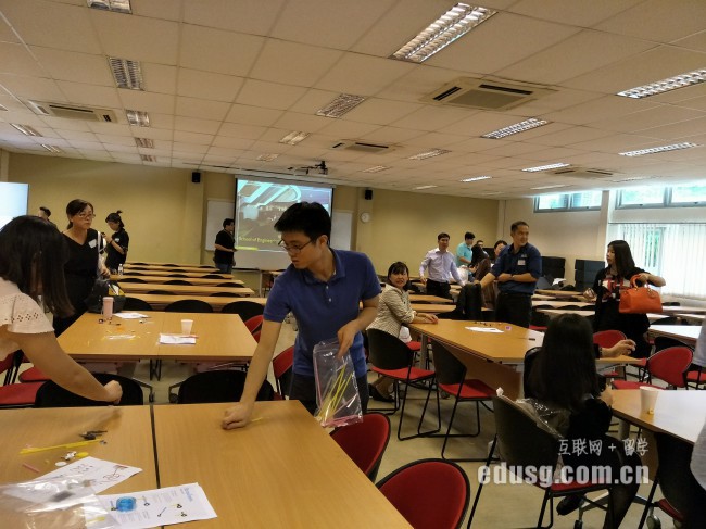 �¼�����ѧ�ܲ��ܲ��ø߿��ɼ�