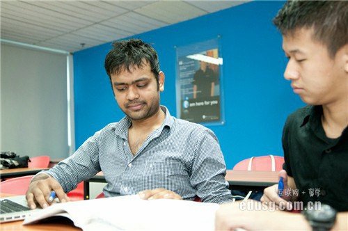 �¼��¿�͢��ѧ��ѧԺ����Щרҵ