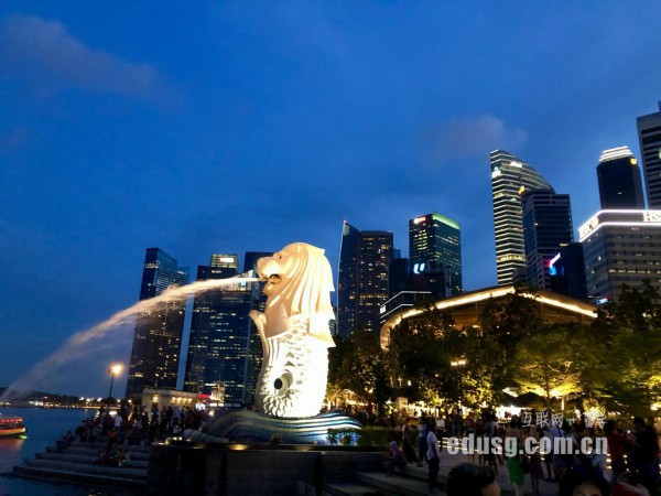 �¼��¹�����չѧԺ��ѧ��Ҫʲô����