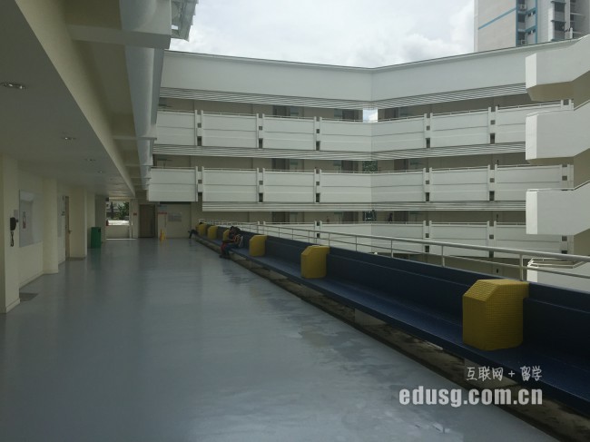 �¼��¹�����չѧԺ��ҵ����ҵ