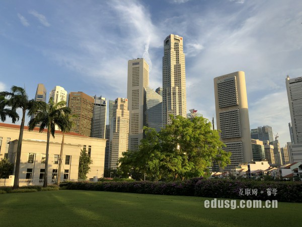 �¼��¹�����չѧԺ��ѧרҵ