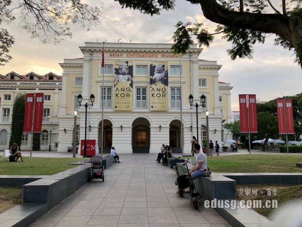 ��͢�Ƽ���ѧ�¼����ĸ�רҵ��