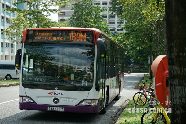 �¼�����ѧ�����н�