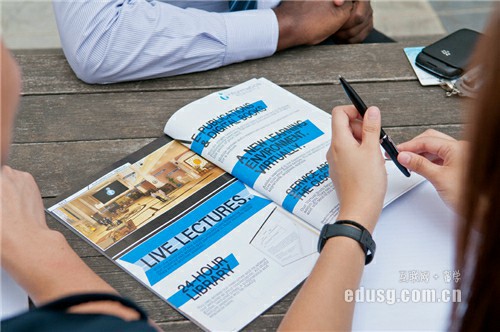 �¼�����ѧѧ���רҵ�þ�ҵ��