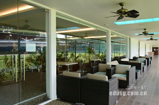 �¼��¹�����չѧԺ���̹���˶ʿ