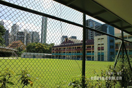 ȥ�¼��¶�����ѧУ�ò���