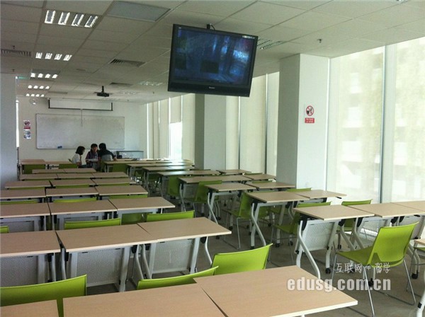 �¼�����ѧ����ýרҵ