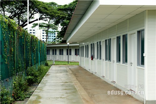 �¼�������ҽѧרҵ���ҹ�����