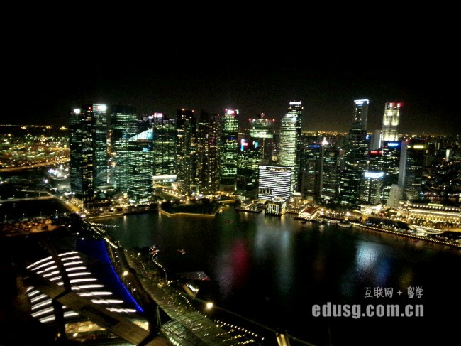 ��ѧ�¼��µ�������רҵ�ر�����