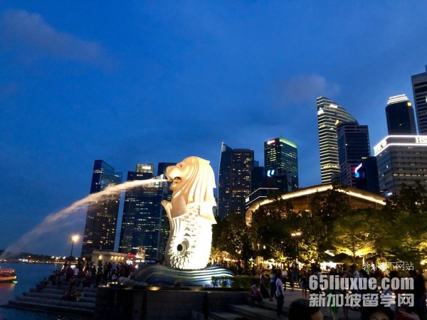新加坡留学读高中多少钱