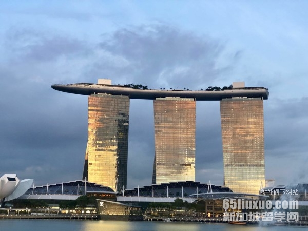 新加坡留学高中申请条件