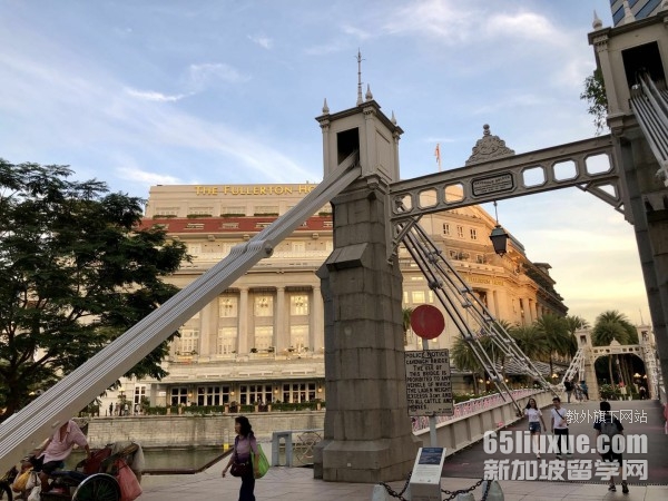 �¼��¿�͢��ѧ����רҵ