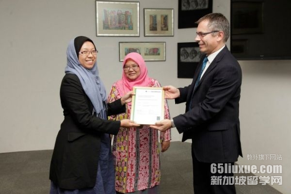 马来亚大学教育专业研究生