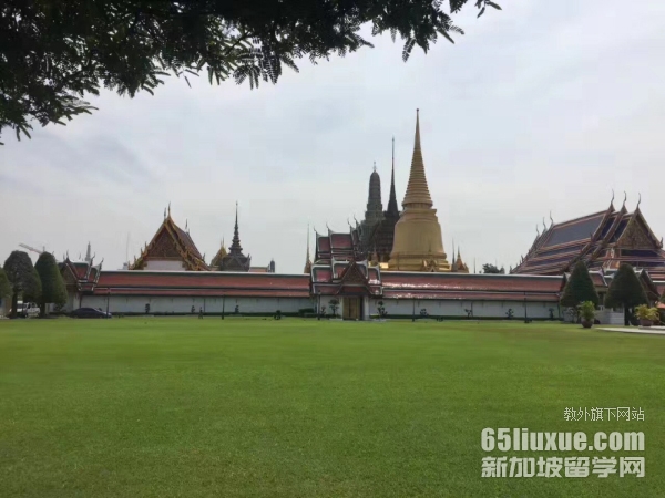 泰国曼谷大学留学费用多少