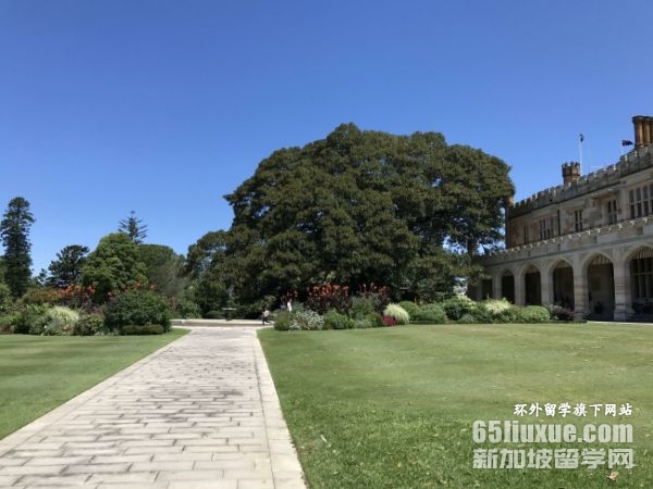 �Ĵ����Ƕ���ѧһ�����