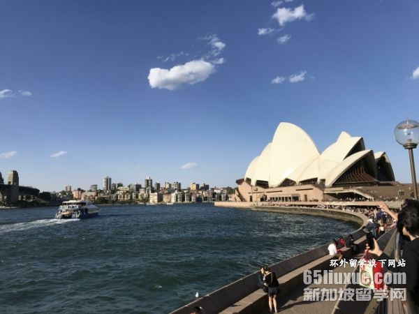 ��ʿ����ѧ�Ĵ�����