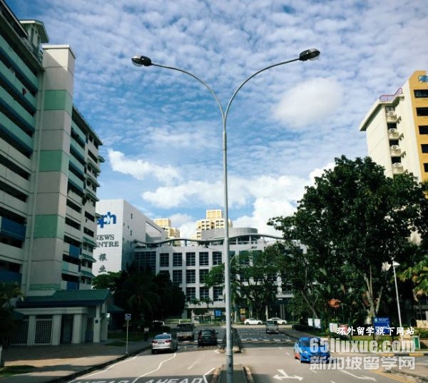 新加坡大学舞蹈研究生