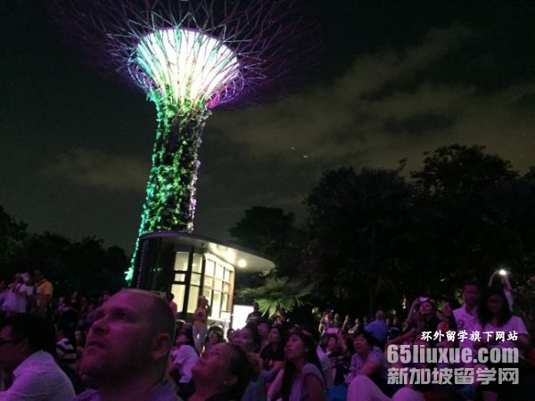 �¼����о���һ��ѧ��