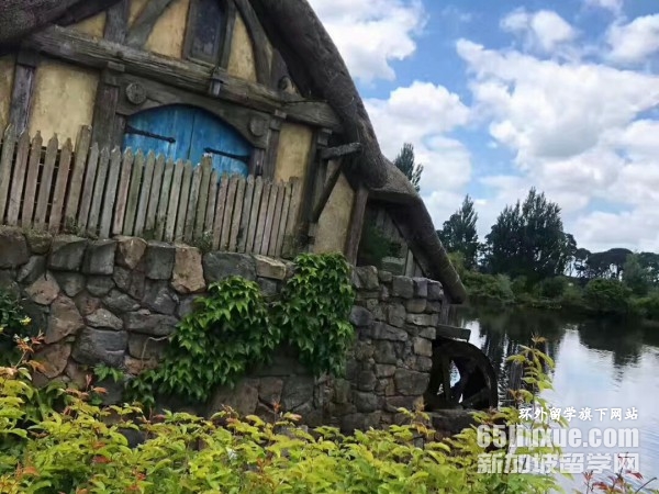 �������¿�����ѧ����רҵ��ʿ