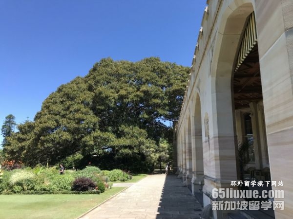 �Ĵ�����˽��Сѧ��ѧ