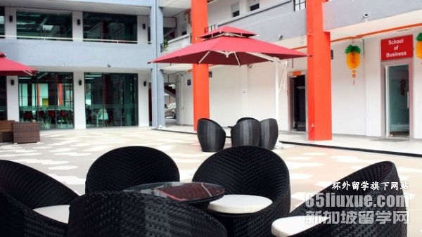 ��������Ӣ�ϴ�ѧ�̿�