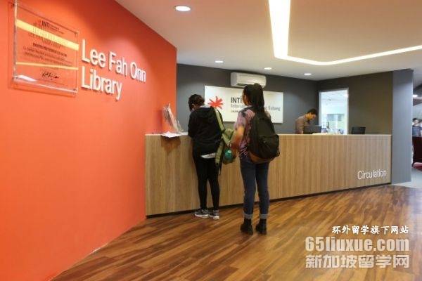 ��������Ӣ�ϴ�ѧ����