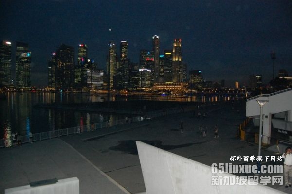 去新加坡留学读中学申请条件
